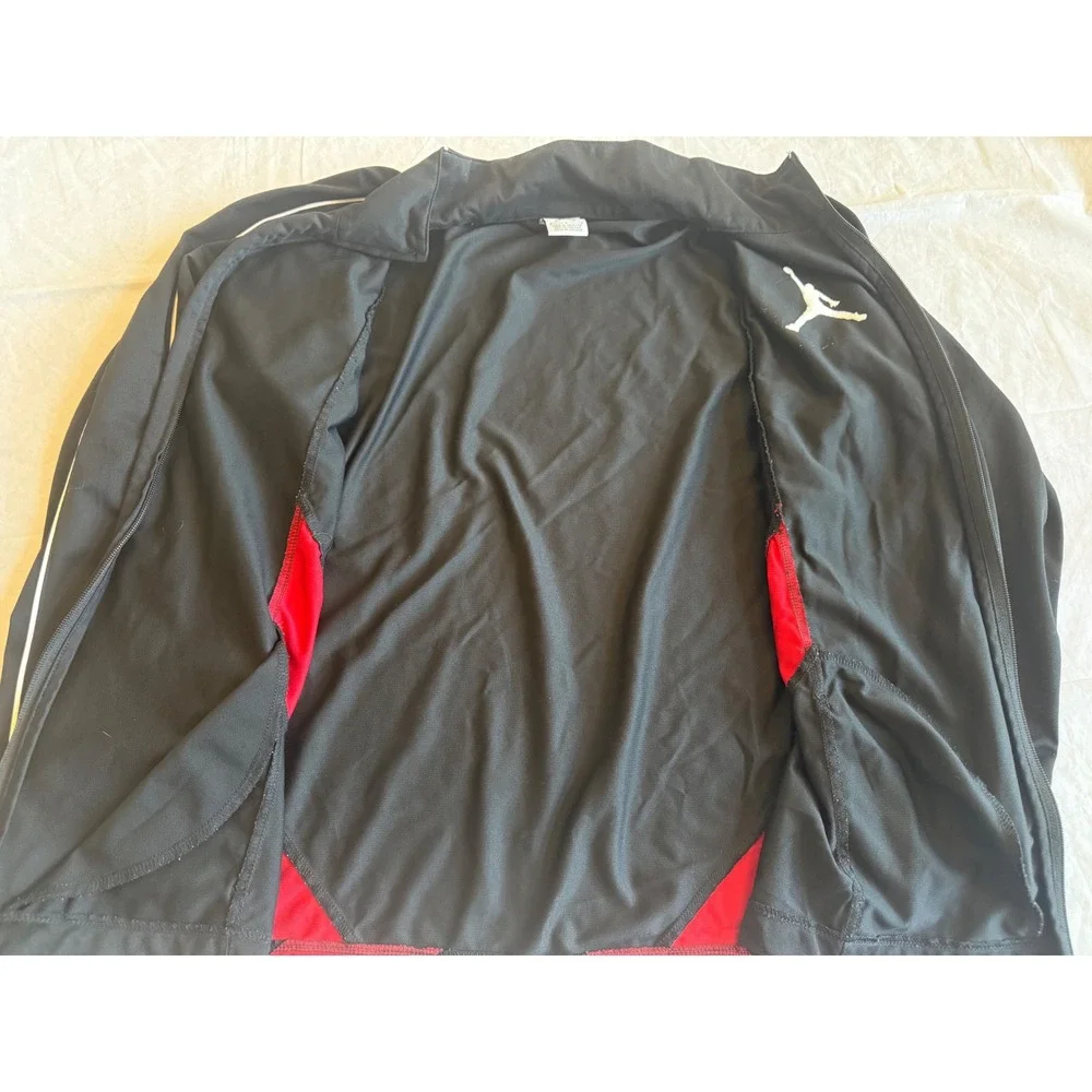 Jordan Mens Track Jacket Large Black Red Full Zip Athleisure Training Sports Gym